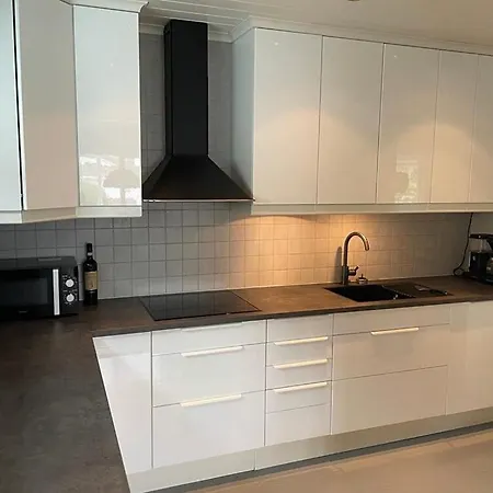 Apartment Cosy Home, In The Middle Of The Center Grimstad (Aust-Agder)